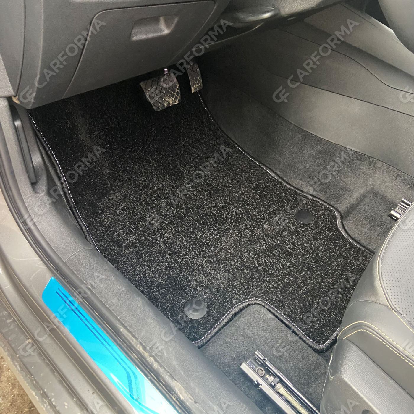 Ворсовые коврики на Audi Q2L 2016&nbsp;-&nbsp;2026 в Пензе