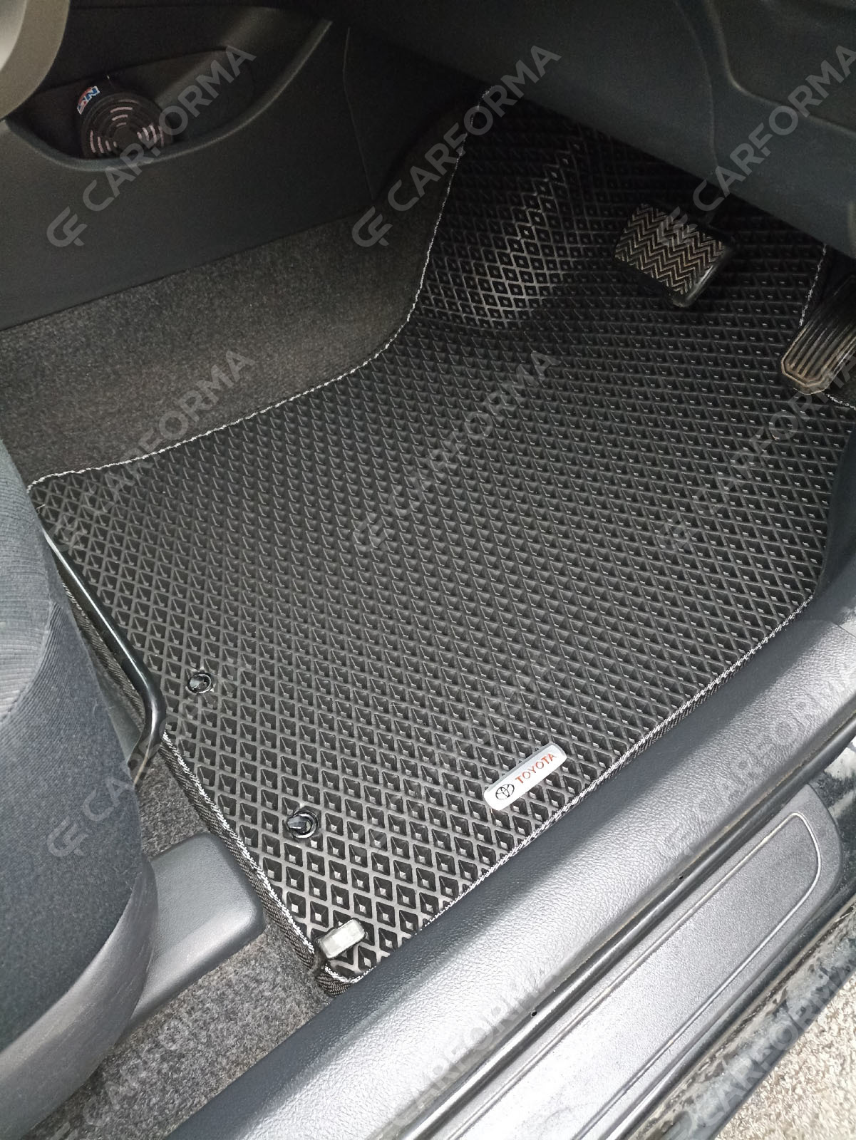 Ворсовые коврики на Toyota Corolla Fielder (E14) 2006&nbsp;-&nbsp;2012 в Пензе