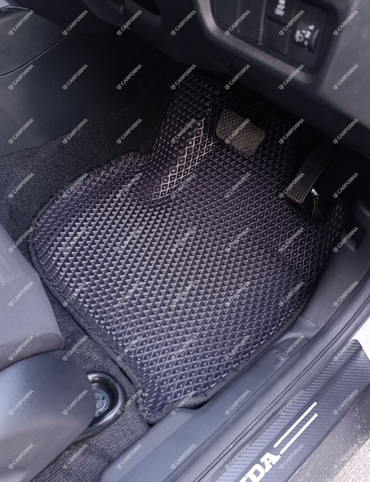 Коврики на Honda WR-V III 2023&nbsp;-&nbsp;2025 в Пензе