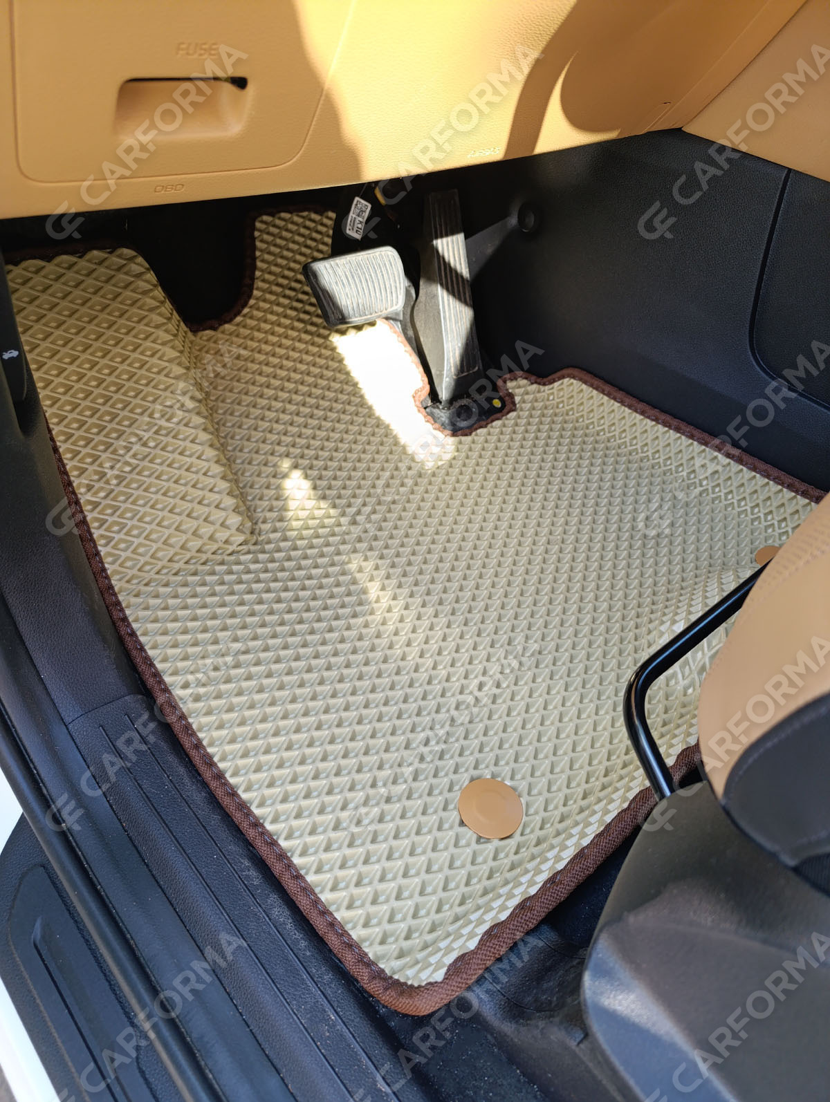 Ворсовые коврики на KIA Carnival IV 7 мест с оттоманками 2020&nbsp;-&nbsp;2026 в Пензе