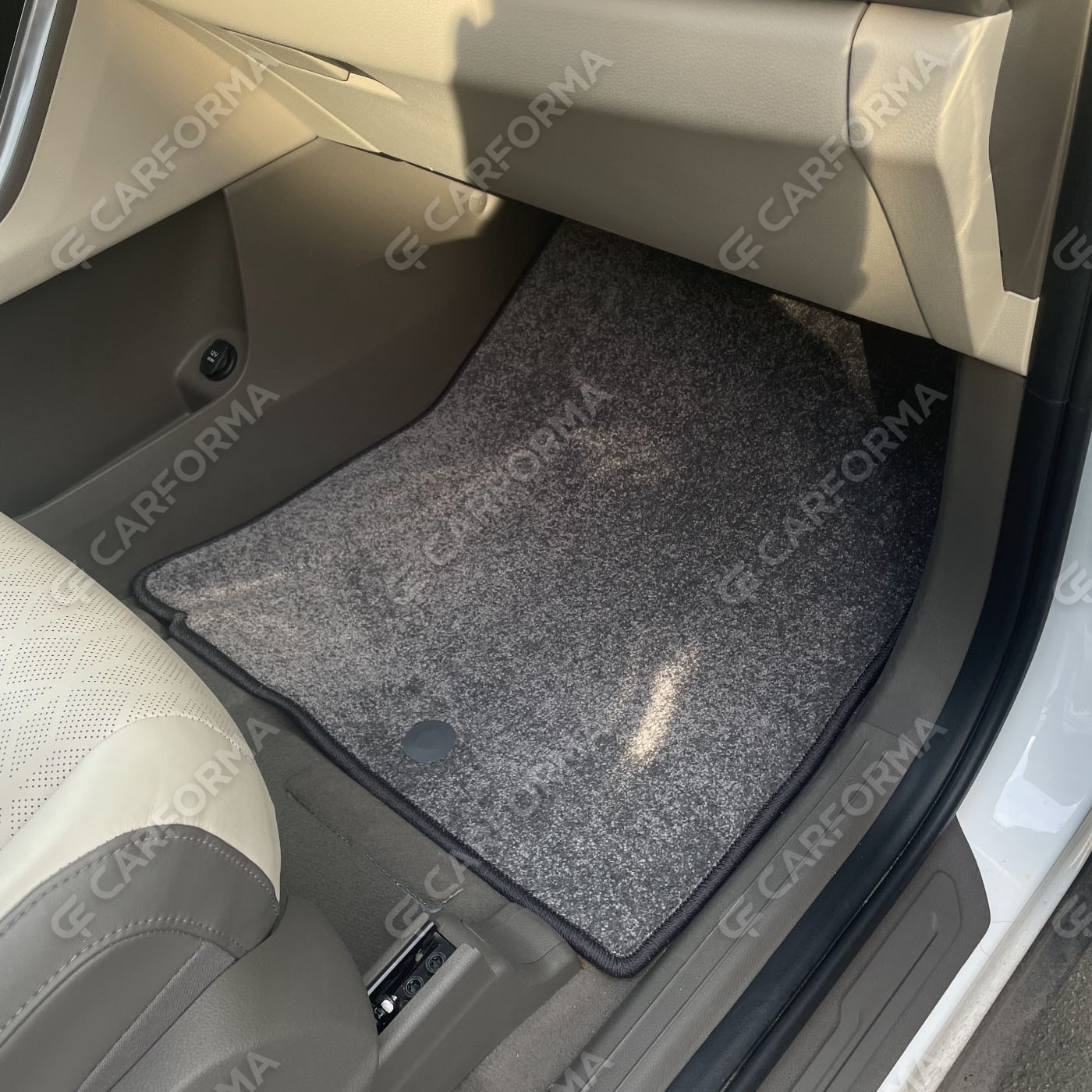 Ворсовые коврики на KIA Carnival IV 7 мест с оттоманками 2020&nbsp;-&nbsp;2026 в Пензе