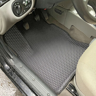 Коврики на Lada (ВАЗ) Granta 2011 - 2026 в Пензе Коврики на Lada (ВАЗ) Granta 2011 - 2026 в Пензе