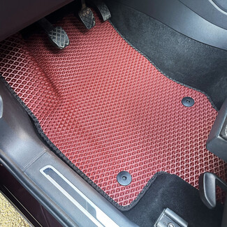 Ворсовые коврики на Audi Q2L 2016 - 2026 в Пензе Ворсовые коврики на Audi Q2L 2016 - 2026 в Пензе