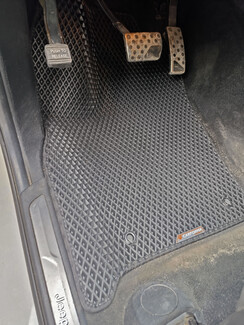 Коврики на Jeep Grand Cherokee (WK2) 2010 - 2022 в Пензе Коврики на Jeep Grand Cherokee (WK2) 2010 - 2022 в Пензе