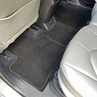Коврики на Toyota Crown Kluger 2021 - 2025 в Пензе Коврики на Toyota Crown Kluger 2021 - 2025 в Пензе