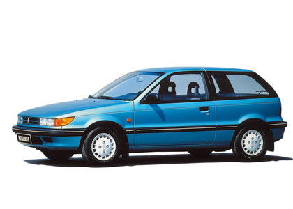 Ворсовые коврики на Mitsubishi Colt III 1988 - 1992 в Пензе