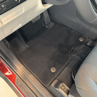 Ворсовые коврики на KIA Carnival IV 7 мест без оттоманок 2020 - 2025 в Пензе Ворсовые коврики на KIA Carnival IV 7 мест без оттоманок 2020 - 2025 в Пензе