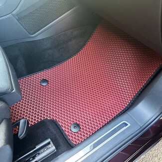 Ворсовые коврики на Audi Q2L 2016 - 2026 в Пензе Ворсовые коврики на Audi Q2L 2016 - 2026 в Пензе