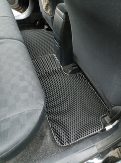 Ворсовые коврики на Toyota Corolla Fielder (E14) 2006&nbsp;-&nbsp;2012 в Пензе