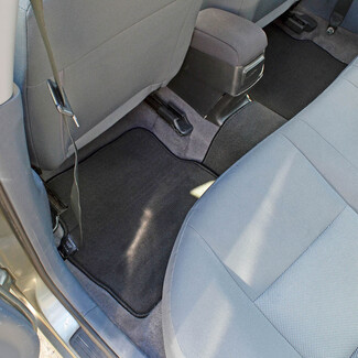 Ворсовые коврики на Nissan Almera 2 (N16) 2000 - 2006 в Пензе Ворсовые коврики на Nissan Almera 2 (N16) 2000 - 2006 в Пензе