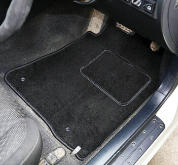 Ворсовые коврики на Lexus IS I 1998 - 2005 в Пензе Ворсовые коврики на Lexus IS I 1998 - 2005 в Пензе