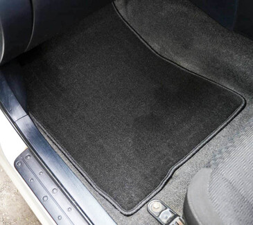 Ворсовые коврики на Lexus IS I 1998 - 2005 в Пензе Ворсовые коврики на Lexus IS I 1998 - 2005 в Пензе