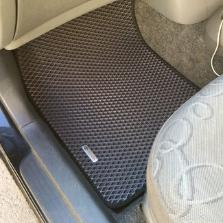 EVA коврики на Toyota Vitz I 1998 - 2005 в Пензе EVA коврики на Toyota Vitz I 1998 - 2005 в Пензе